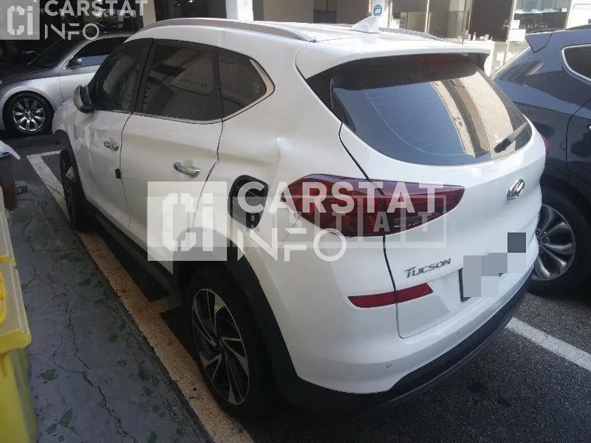 Photo 2 of 11: 2020 Hyundai Tucson, VIN KMHJ5812GLU282267 — Korean insurance auction