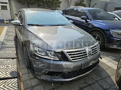 Photo 1 of 12: 2016 Volkswagen CC 2.0 TSI — Korean insurance auction