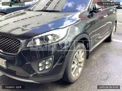 Photo 1 of 13: 2015 Kia Sorento, VIN KNAPH81ABGA131996 — Korean insurance auction