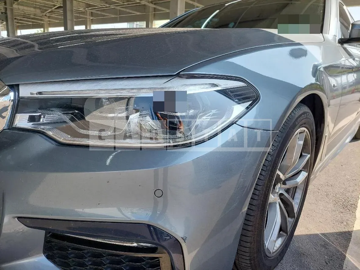 Photo 3 of 3: 2018 BMW (parts) 530i Light — Korean insurance auction