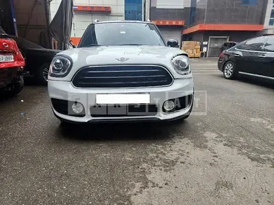Photo 1 of 19: 2019 MINI Cooper Clubman, VIN WMWYU9106K3H01377 — Korean insurance auction