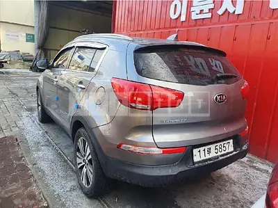 Photo 1 of 19: 2016 Kia Sportage R (2WD), VIN KNAPE813BGK822515 — Korean insurance auction