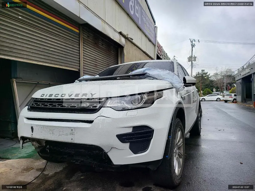 Photo 2 of 10: 2015 Land Rover Discovery Sport 2.0d, VIN SALCA2BN8GH565504 — Korean insurance auction