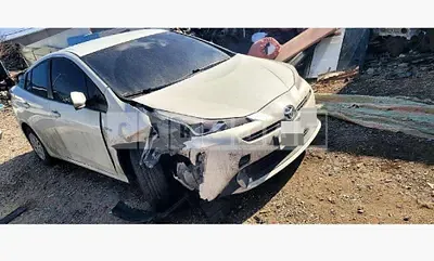 Photo 1 of 38: 2019 Toyota Prius 2WD — Korean insurance auction