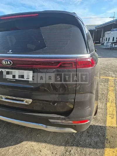 Photo 1 of 30: 2020 Kia Carnivals — Korean insurance auction