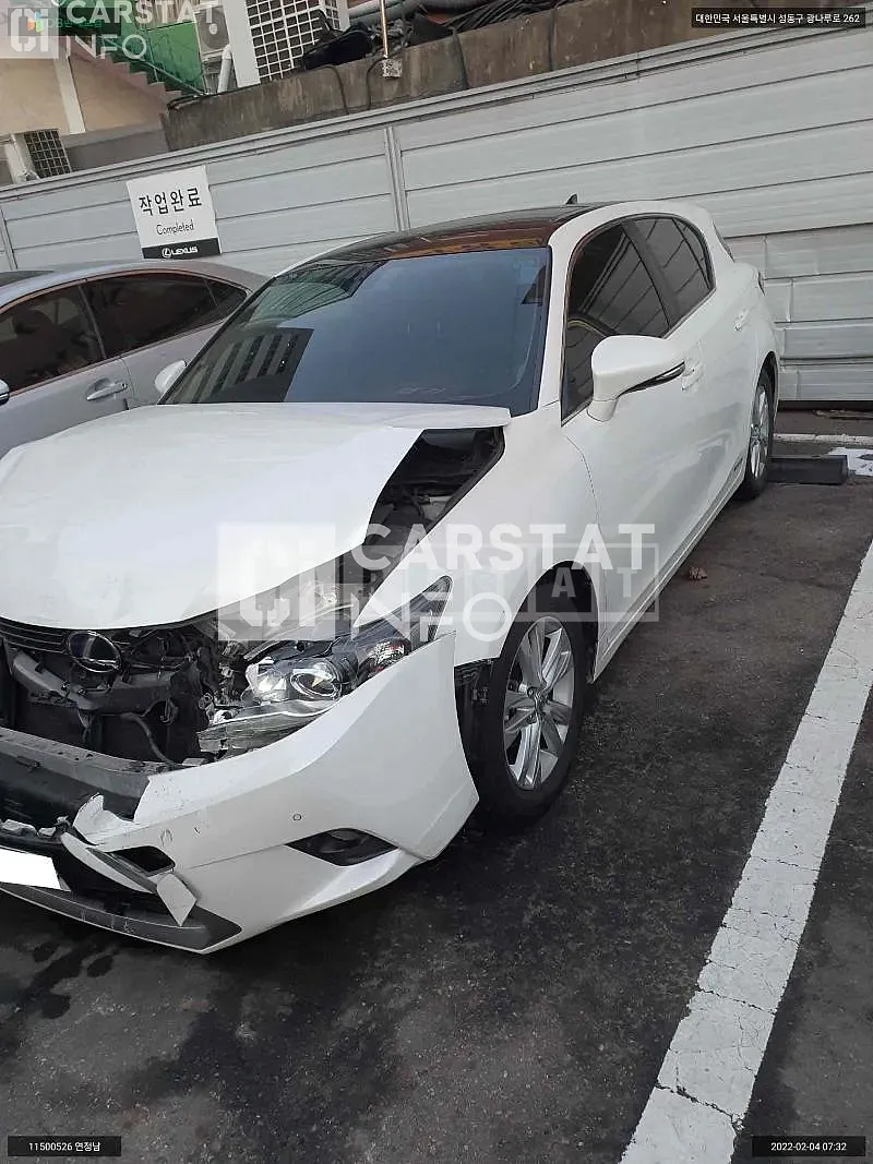 Photo 2 of 10: 2015 Lexus CT200h, VIN JTHKD5BH0F2248063 — Korean insurance auction