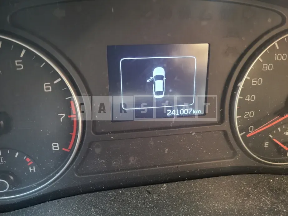 Photo 2 of 8: 2016 Kia K5 2.0(LPI) — Korean insurance auction