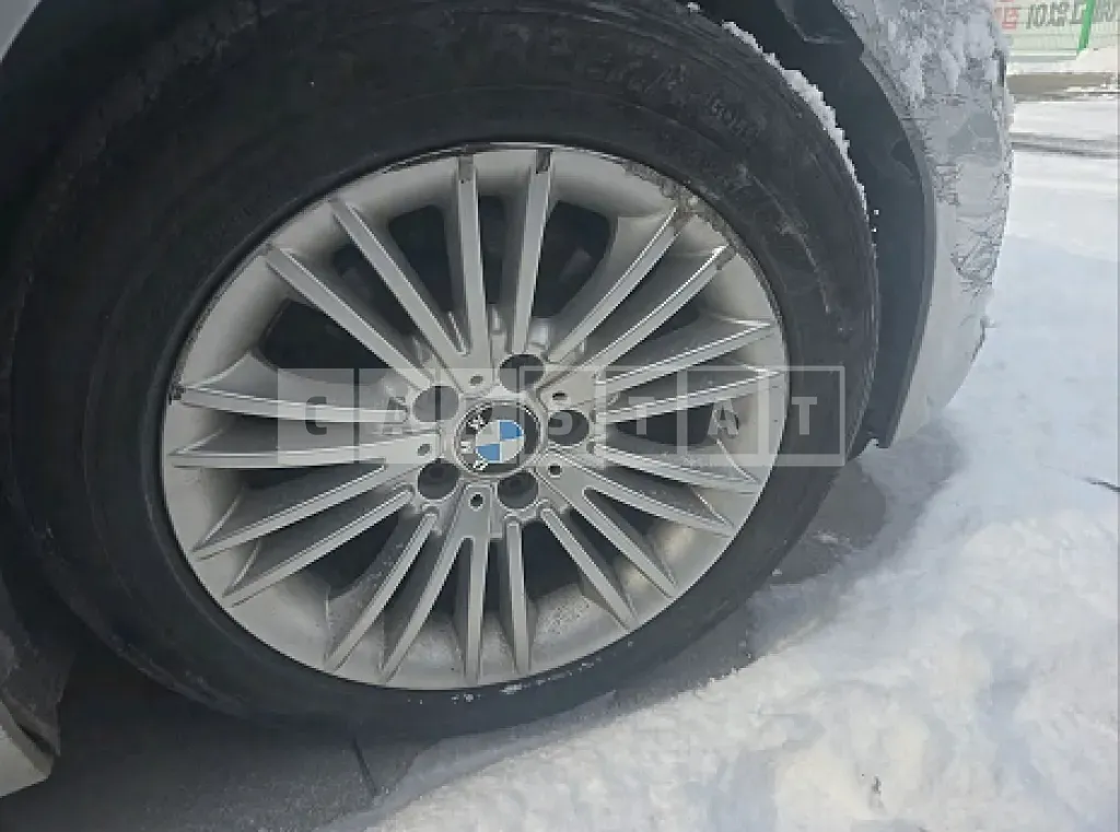 Photo 2 of 13: 2015 BMW 520d xDrive — Korean insurance auction