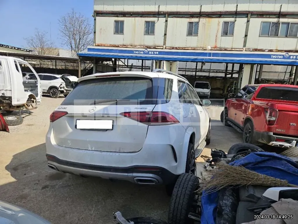 Photo 2 of 21: 2021 Mercedes-Benz GLE 450 4Matic, VIN W1NFB5KB8MA570451 — Korean insurance auction