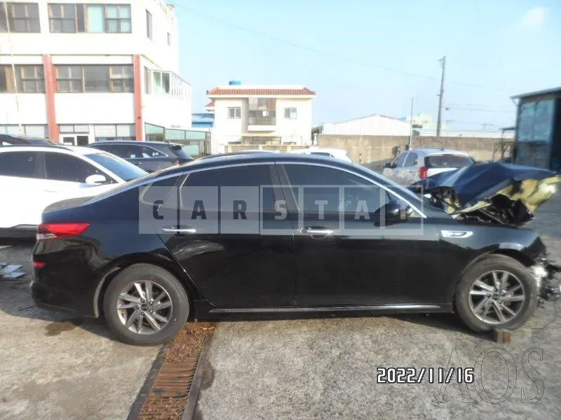 Photo 2 of 15: 2019 Kia K5, VIN KNAGS416BKA274687 — Korean insurance auction