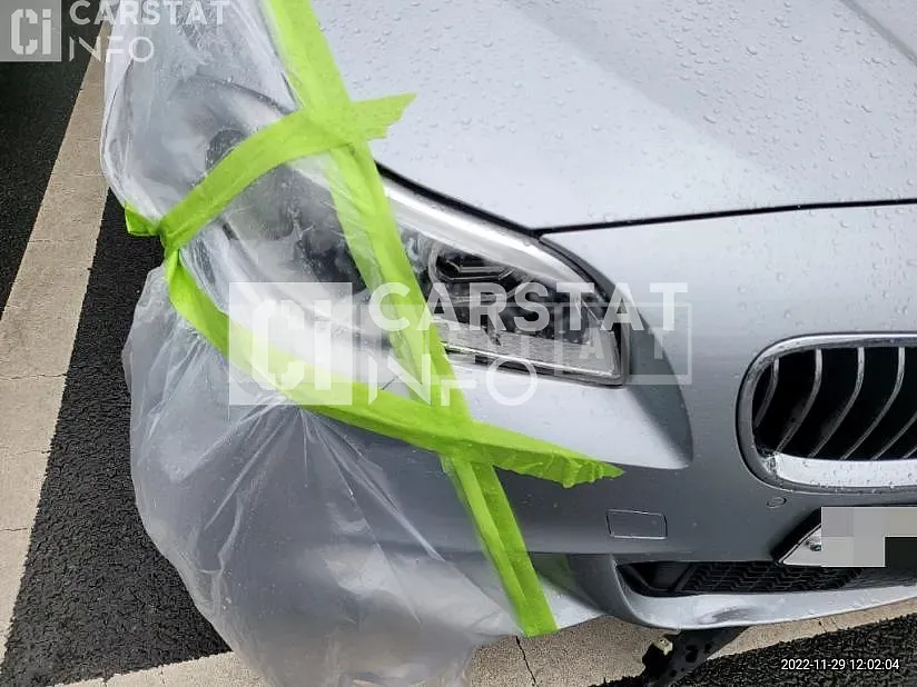 Photo 2 of 11: 2016 BMW 520d, VIN WBA5E5102GG209290 — Korean insurance auction