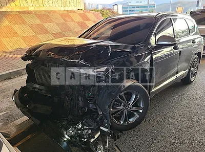 Photo 1 of 5: 2019 Hyundai Santa Fe — Korean insurance auction