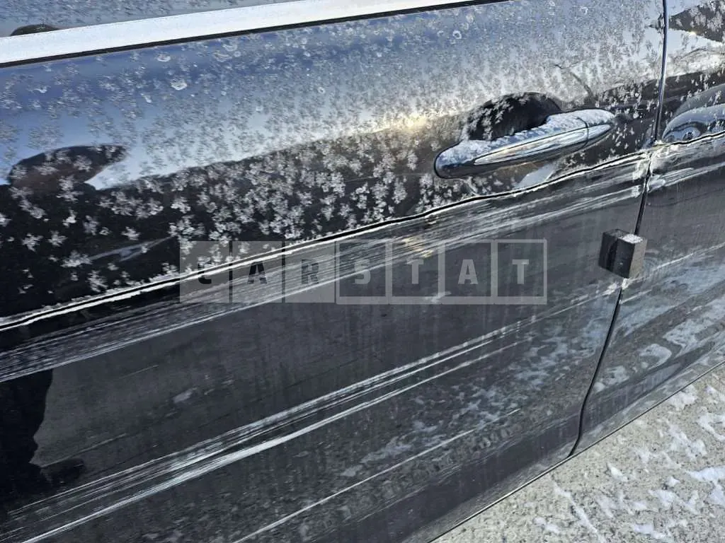 Photo 2 of 28: 2017 Jaguar XJ 3.0d, VIN SAJAA1298HNW07380 — Korean insurance auction