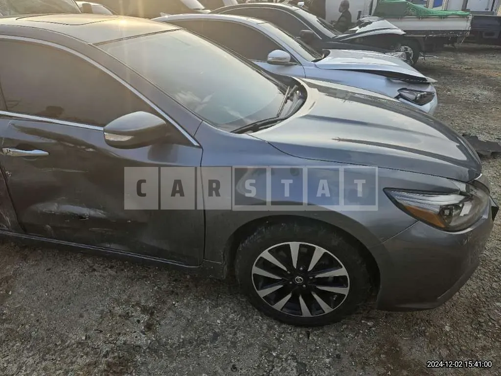 Photo 2 of 11: 2018 Nissan Altima 2.5 — Korean insurance auction