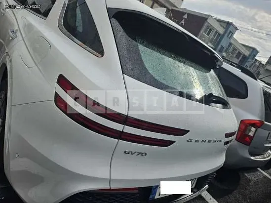 Photo 2 of 6: 2021 Genesis Hyundai GV70 — Korean insurance auction