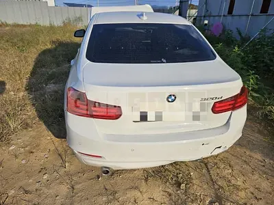 Photo 1 of 10: 2015 BMW 320d — Korean insurance auction
