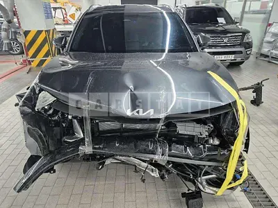Photo 1 of 17: 2024 Kia Sportage — Korean insurance auction