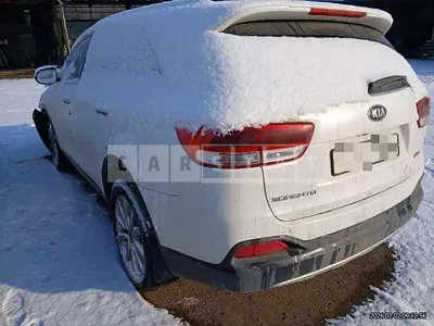 Photo 1 of 10: 2015 Kia Sorento — Korean insurance auction