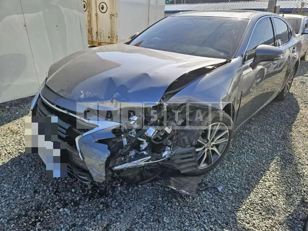 Photo 2 of 25: 2018 Lexus ES300h — Korean insurance auction