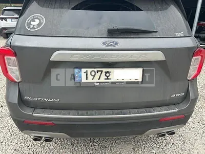 2022 Ford explorer