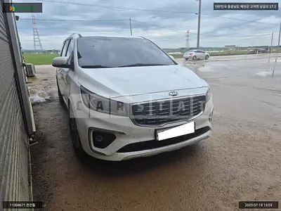 Photo 1 of 20: 2018 Kia Carnival 2.2 (Diesel, 9 Seater), VIN KNAMB81ABKS476435 — Korean insurance auction