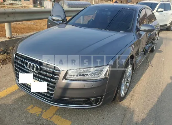Photo 2 of 25: 2015 Audi A8L 50 TDI quattro, VIN WAUZZZ4H0FN017018 — Korean insurance auction