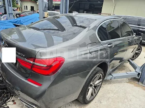 Photo 2 of 49: 2018 BMW 730d xDrive WLTP — Korean insurance auction