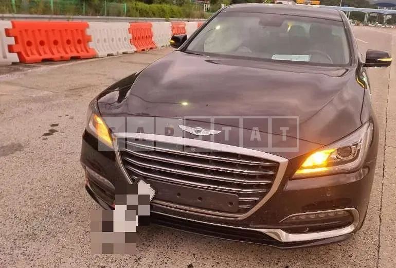 Photo 2 of 8: 2017 Genesis G80 — Korean insurance auction