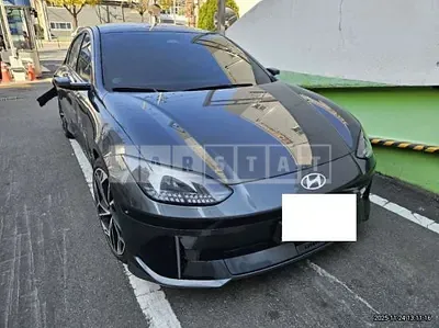 Photo 1 of 17: 2023 Hyundai IONIQ 6 — Korean insurance auction