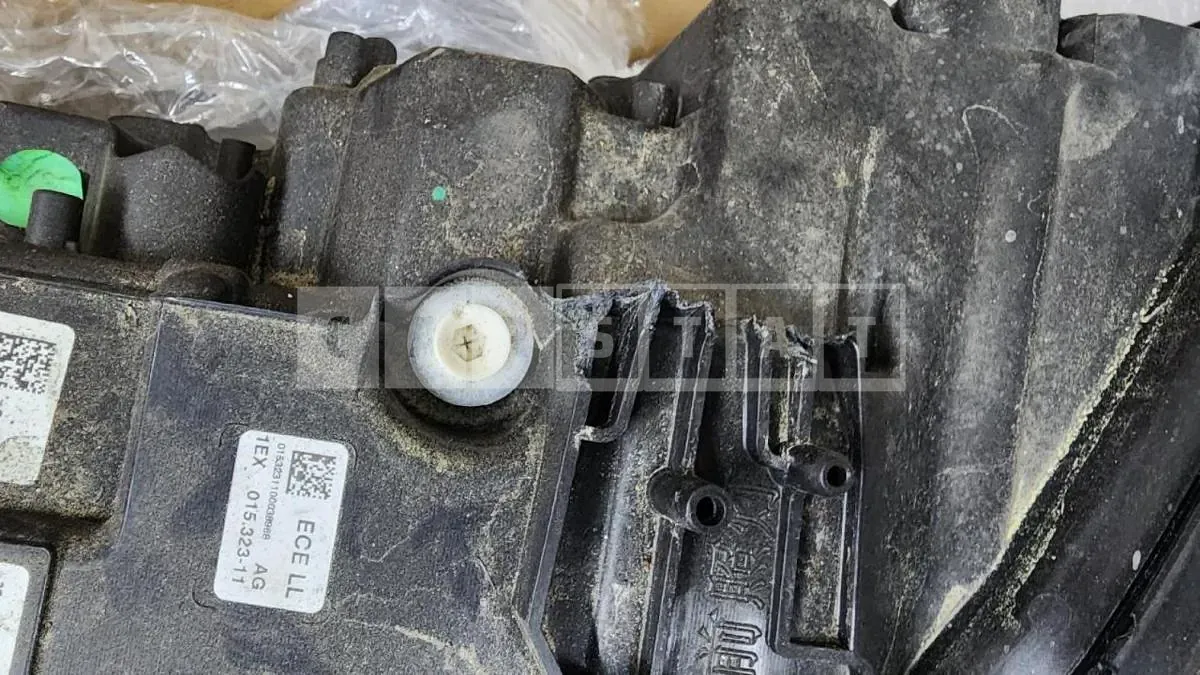 Photo 2 of 5: 2021 BMW (parts) 523d Headlamp — Korean insurance auction