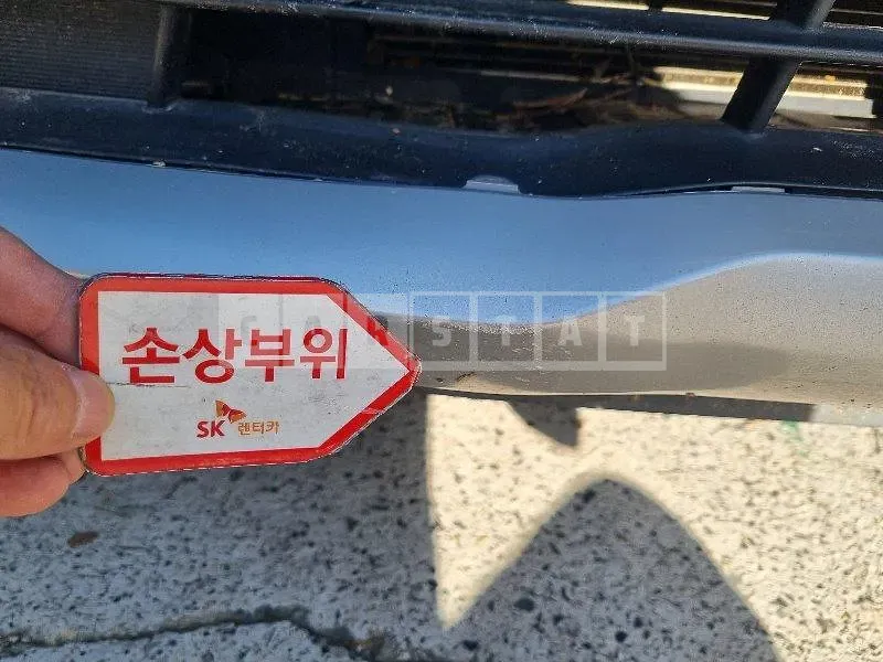 Photo 2 of 32: 2023 Kia Carnival — Korean insurance auction