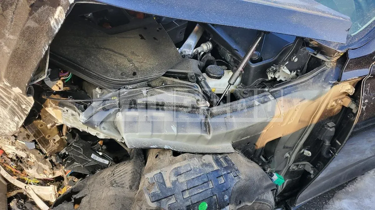 Photo 2 of 10: 2022 Genesis Electrified G80 (AWD) — Korean insurance auction