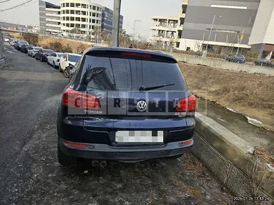Photo 1 of 7: 2016 Volkswagen Tiguan 2.0 TDI BMT — Korean insurance auction
