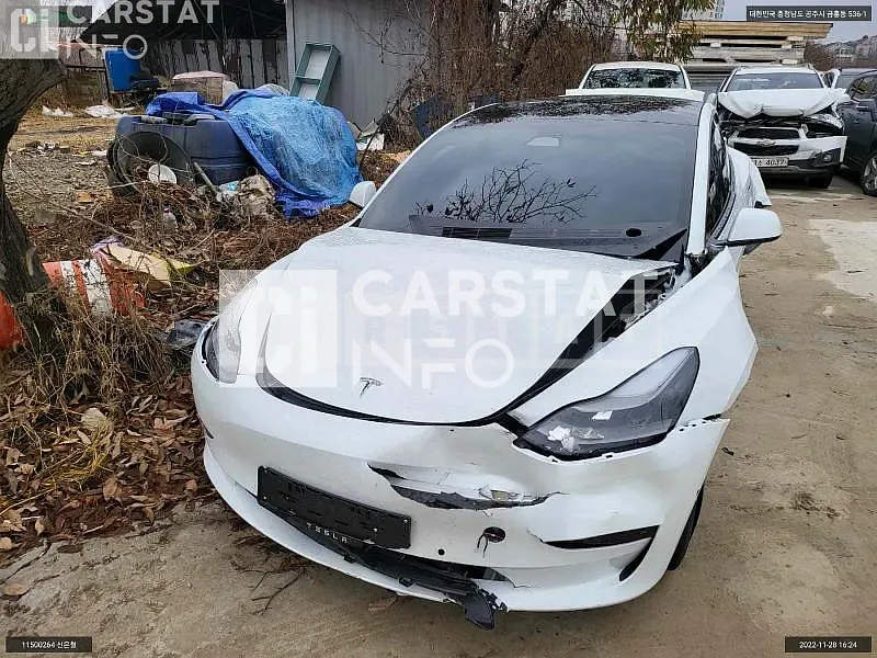 Photo 2 of 26: 2022 Tesla Model 3 Long Range, VIN 5YJ3E1EB1NF236390 — Korean insurance auction