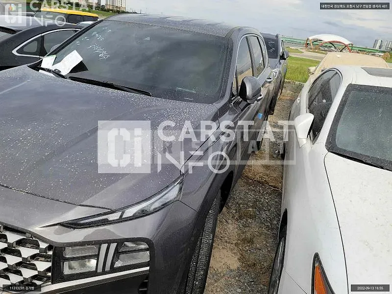Photo 2 of 5: 2021 Hyundai Santa Fe, VIN KMHS281LHMU410791 — Korean insurance auction