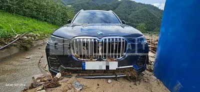 Photo 1 of 53: 2021 BMW X7 xDrive40i, VIN WBACW2104M9G89368 — Korean insurance auction