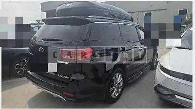 Photo 1 of 24: 2019 Kia Carnivals — Korean insurance auction