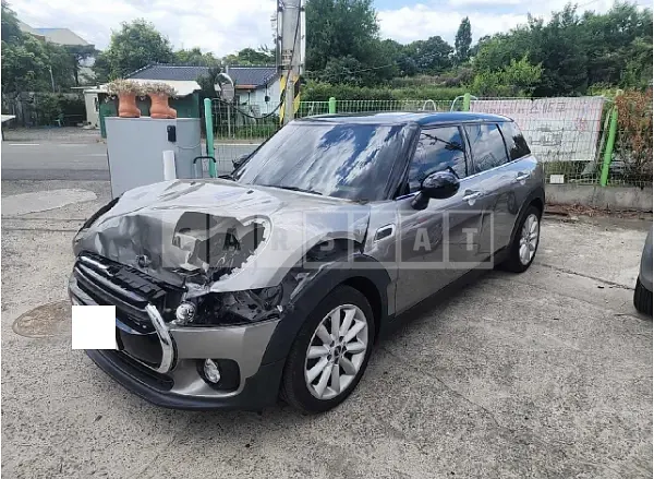 Photo 2 of 19: 2018 MINI Cooper D Clubman — Korean insurance auction