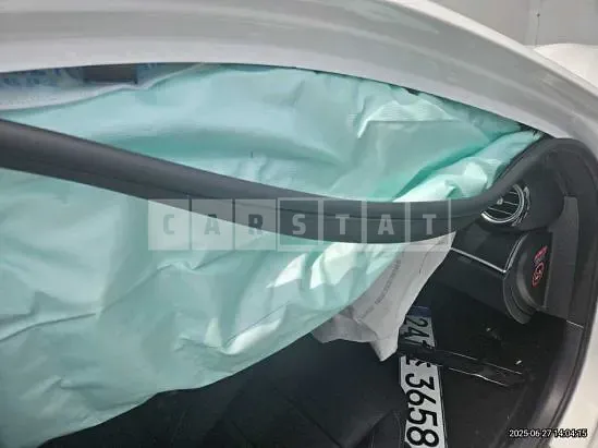 Photo 2 of 25: 2023 Mercedes-Benz E250 — Korean insurance auction