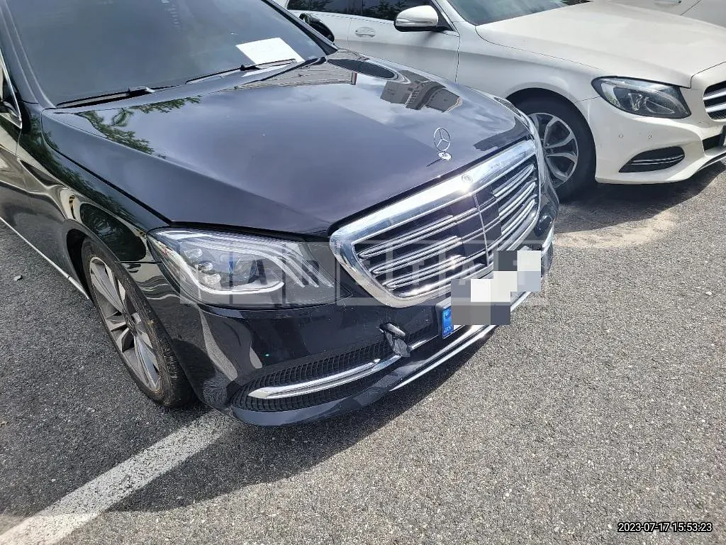 Photo 2 of 29: 2018 Mercedes-Benz S400 d 4Matic L, VIN WDDUG3FB9JA373384 — Korean insurance auction