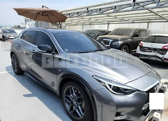 Photo 2 of 15: 2017 Infiniti Q30, VIN SJKCH53EXHA053253 — Korean insurance auction