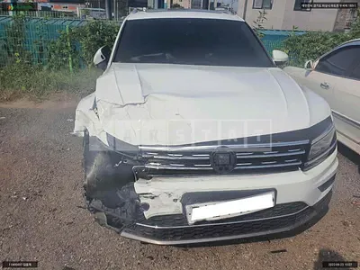Photo 1 of 9: 2019 Volkswagen Tiguan 2.0 TDI, VIN WVGZZZ5NZLW832110 — Korean insurance auction
