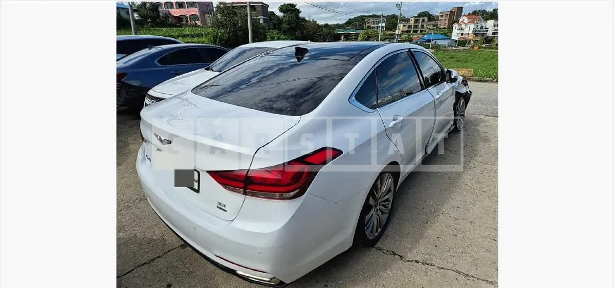 Photo 2 of 7: 2017 Genesis G80 3.3 — Korean insurance auction