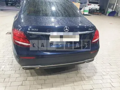 Photo 1 of 16: 2017 Mercedes-Benz E300 4Matic, VIN WDDZF4KB2HA159741 — Korean insurance auction