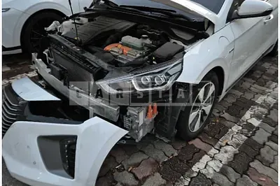 Photo 1 of 13: 2019 Hyundai Modern Ionic — Korean insurance auction