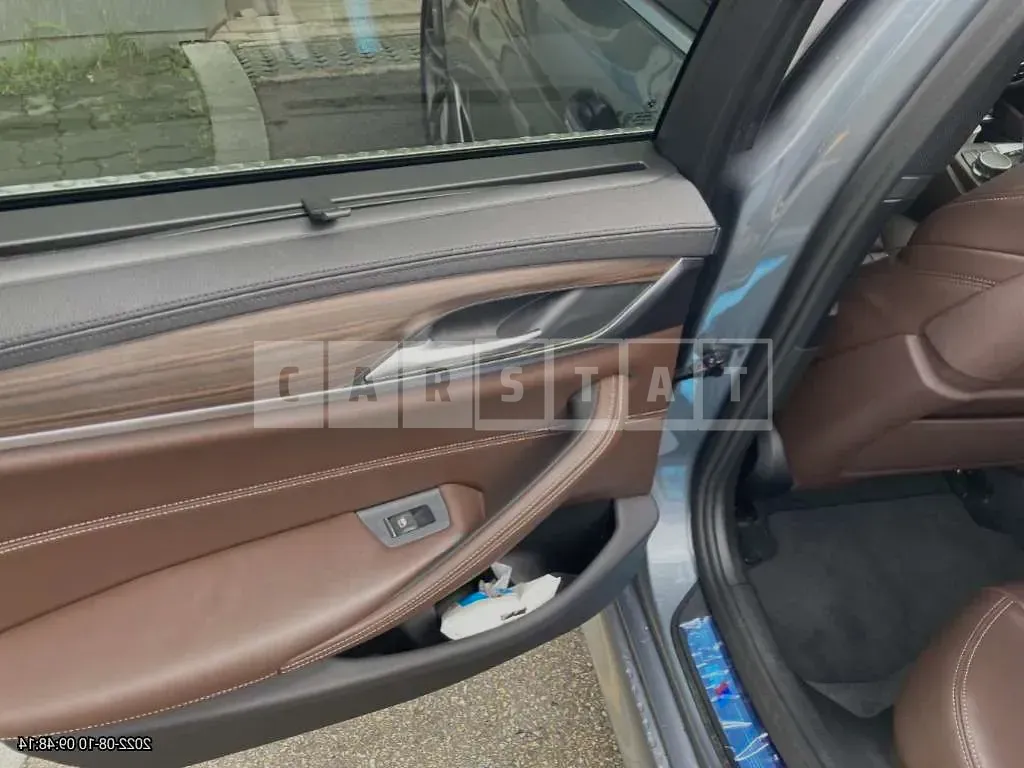 Photo 2 of 6: 2018 BMW 530i, VIN WBAJD3106JG970109 — Korean insurance auction