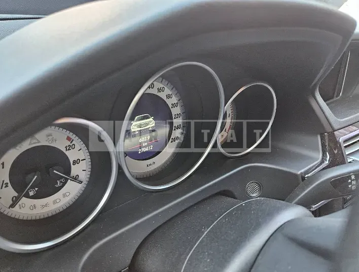 Photo 2 of 22: 2015 Mercedes-Benz E250 BlueTec 4Matic, VIN WDDHF9HB4FB141605 — Korean insurance auction