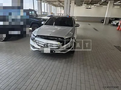 Photo 1 of 19: 2016 Mercedes-Benz E300 4Matic — Korean insurance auction