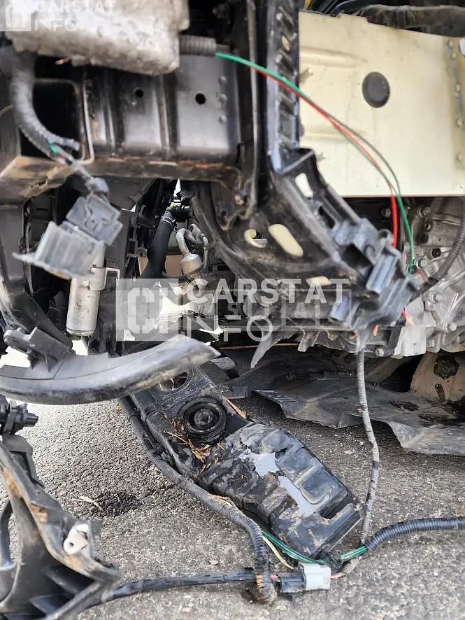Photo 2 of 29: 2016 Kia K5, VIN KNAGU411BHA114851 — Korean insurance auction