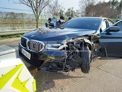 Photo 1 of 15: 2021 BMW 530e, VIN WBA51AG06MCF56994 — Korean insurance auction